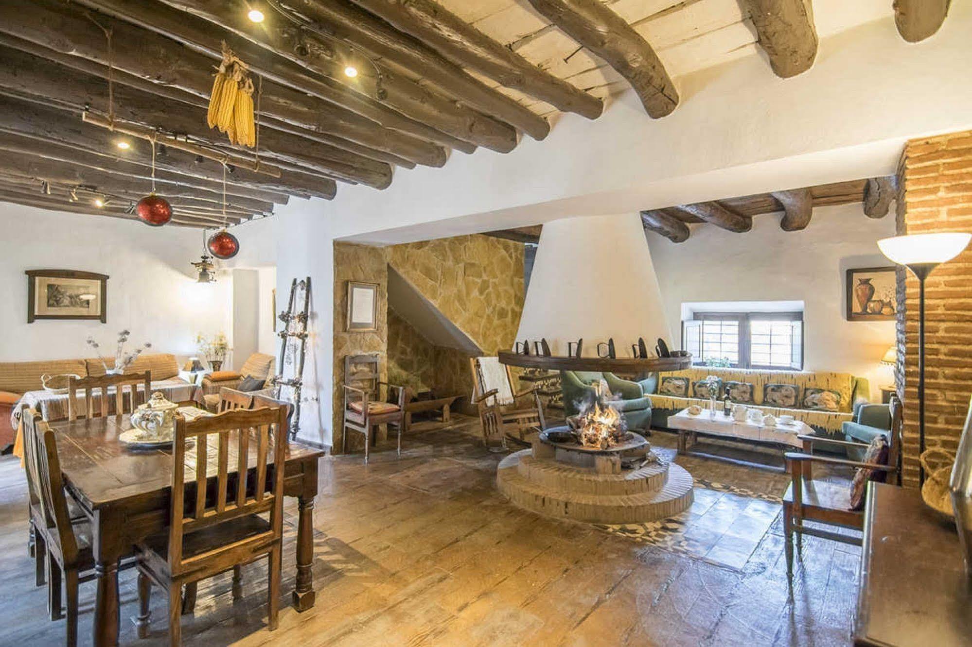 Alojamiento Rural El Cortijuelo Hotel Illora Esterno foto