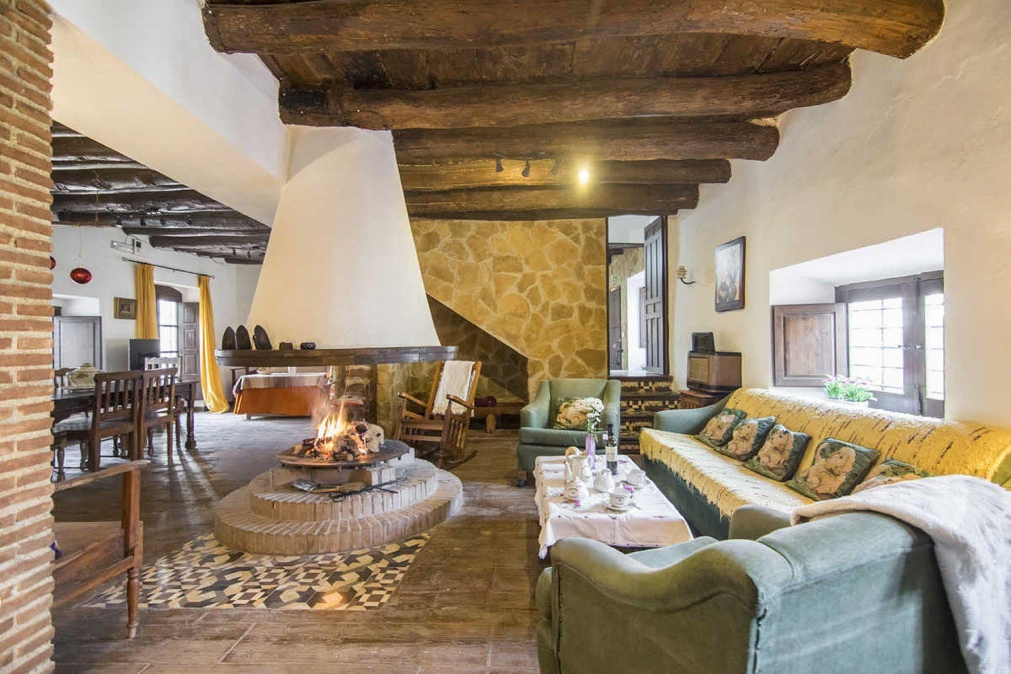 Alojamiento Rural El Cortijuelo Hotel Illora Esterno foto