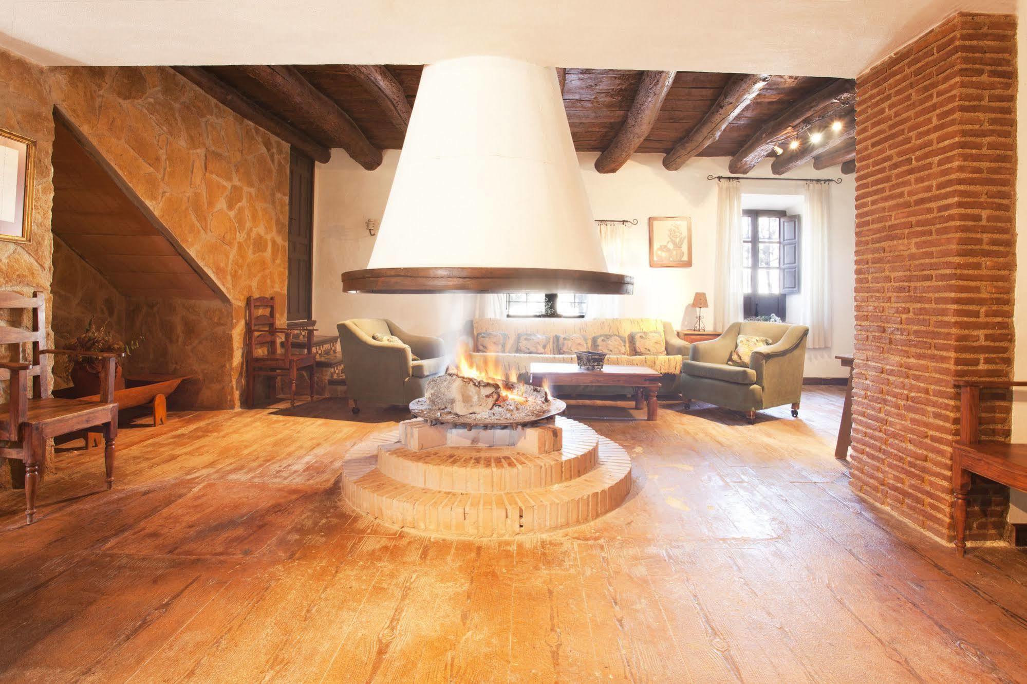 Alojamiento Rural El Cortijuelo Hotel Illora Esterno foto